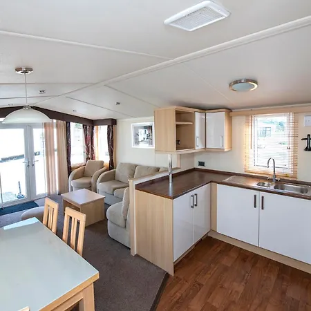 Marina Кемпинг Новые Гуты