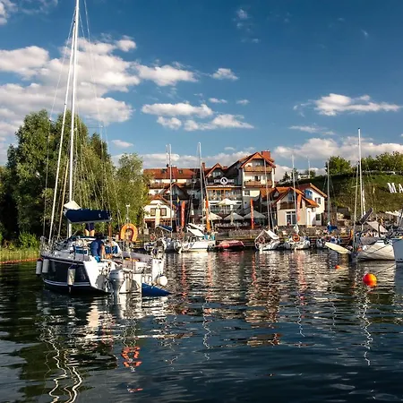 Marina Camping